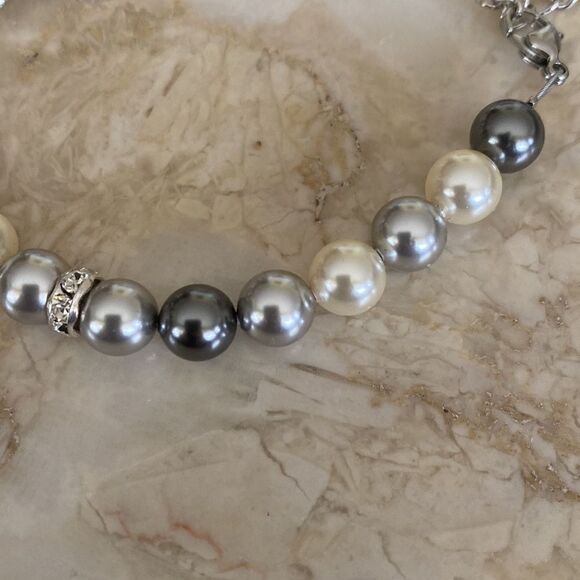 CRYSTALP Carmen Pearl Halskette Austrian Crystal & Faux Pearl Bracelet - Picture 3 of 10